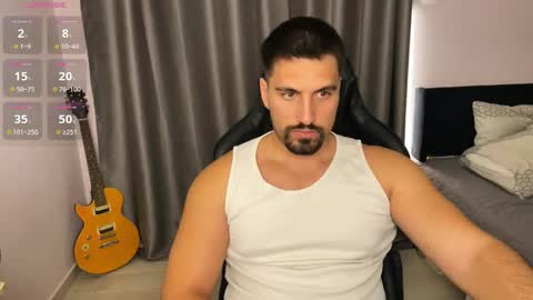 Snapshot of herculeus chatting on October 19, 6:33 pm Hercules online show from October 19, 6:33 pm