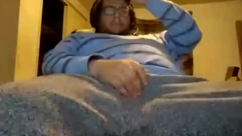 Hereforbootyyyy online show from March 11, 9:45 am