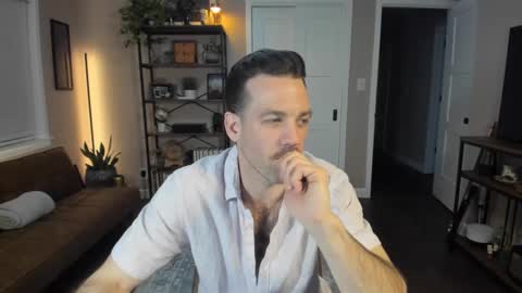 Wade Biggs online show from January 31, 1:11 am