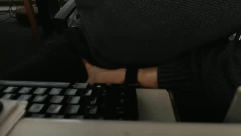 hero0111 online show from March 14, 9:38 am