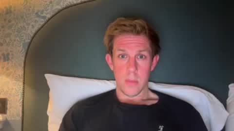 Snapshot of hertm999 chatting on October 14, 9:33 pm oxfordplaymate online show from October 14, 9:33 pm