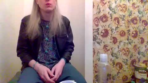 hey_mikky online show from March 11, 9:34 am