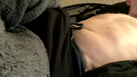 hhgg100 online show from April 28, 7:13 am