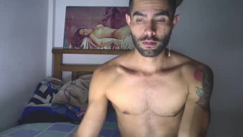 hideonbush online show from September 25, 11:42 am