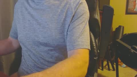 Snapshot of highwayx chatting on December 19, 9:06 pm highwayx online show from December 19, 9:06 pm