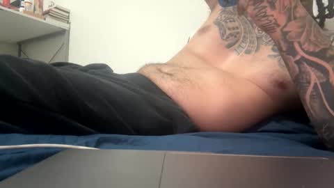 hihello300 online show from November 3, 6:17 am