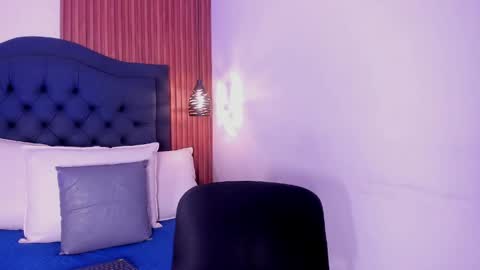 Hisoka online show from April 13, 7:58 pm