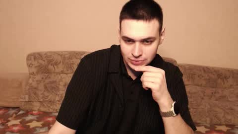 Hisoka online show from January 8, 1:38 pm