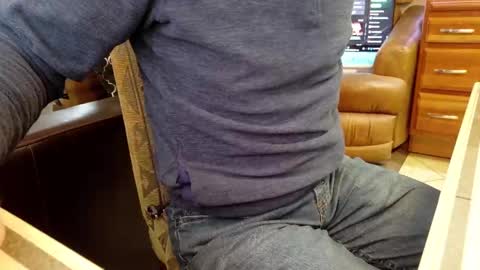 Snapshot of hnic9999 chatting on February 13, 11:04 pm Nick online show from February 13, 11:04 pm