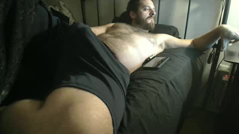 Snapshot of hockeyplayer206850 chatting on October 25, 3:30 am Hockey Player online show from October 25, 3:30 am