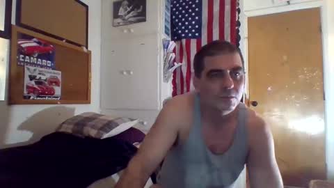Snapshot of hoglegg99384194 chatting on January 12, 2:14 am hoglegg99384194 online show from January 12, 2:14 am