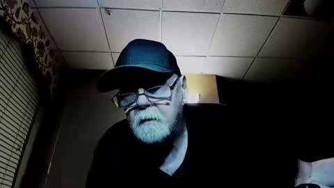 homealone426 online show from February 22, 2:13 am