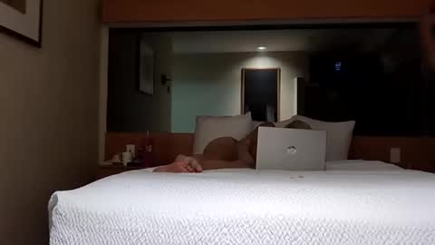 Jovante online show from September 22, 3:17 am