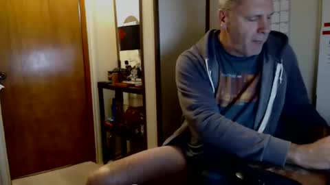 Jayson online show from January 10, 12:42 pm