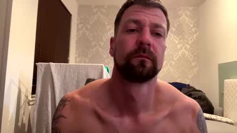 horndog1990123 online show from November 21, 9:36 pm