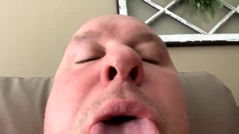 hornieecum online show from January 6, 4:02 pm