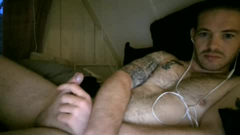 horny_dutch020 online show from July 4, 2:58 am