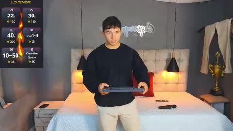 horny_nick18 online show from October 6, 1:05 pm