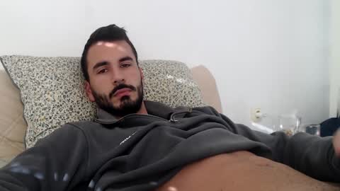 hornyasfuckk33 online show from December 9, 1:04 pm