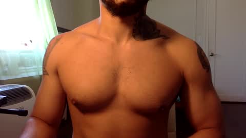 hornybbcxx online show from December 23, 6:16 pm