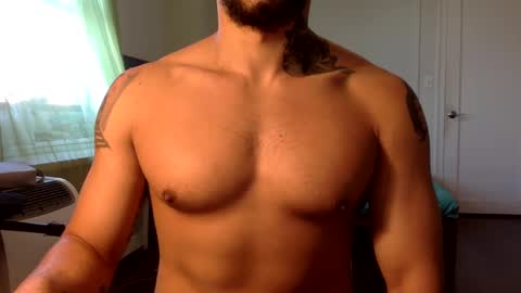 hornybbcxx online show from December 13, 8:37 pm