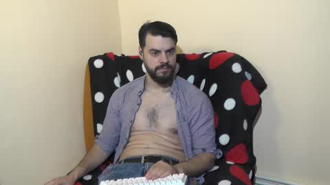 Snapshot of hornymaster93 chatting on March 2, 10:26 am hornymaster online show from March 2, 10:26 am