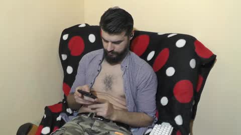 Snapshot of hornymaster93 chatting on February 5, 8:14 pm hornymaster online show from February 5, 8:14 pm
