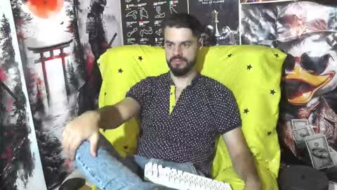 Snapshot of hornymaster93 chatting on September 25, 3:05 am hornymaster online show from September 25, 3:05 am