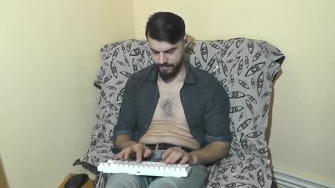 Snapshot of hornymaster93 chatting on January 2, 4:56 pm hornymaster online show from January 2, 4:56 pm