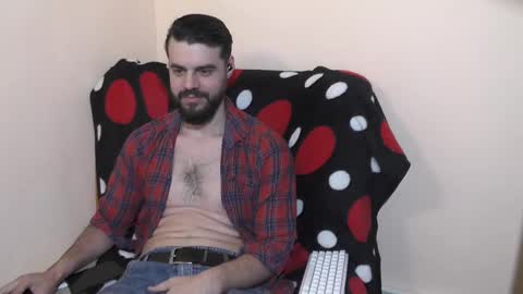 Snapshot of hornymaster93 chatting on February 28, 7:58 am hornymaster online show from February 28, 7:58 am