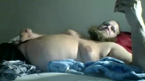 Snapshot of hornynccascade chatting on October 18, 4:39 am hornynccascade online show from October 18, 4:39 am