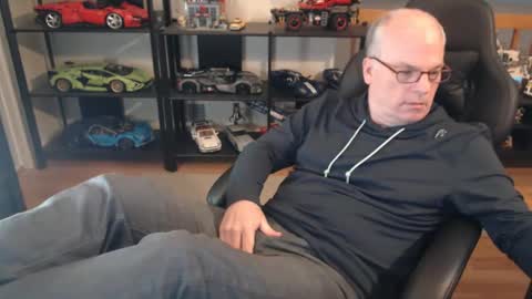 Snapshot of hornynthick70 chatting on February 11, 9:25 pm hornynthick70 online show from February 11, 9:25 pm