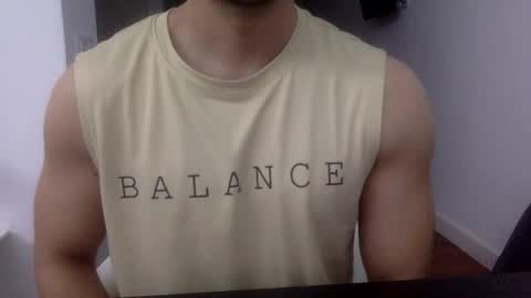 hornyspaniard93 online show from April 13, 11:49 pm