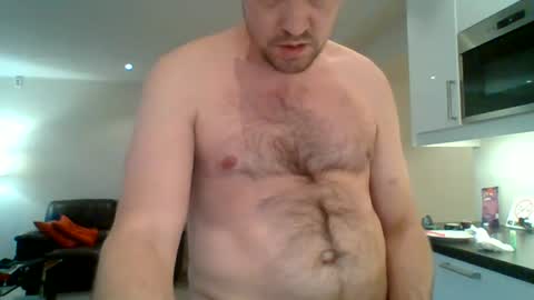 hornyvikingoe online show from June 14, 8:33 pm