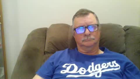 hot4tightholes online show from December 18, 6:14 pm