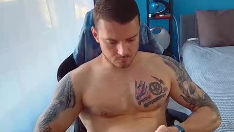 hot_cap_77 online show from June 22, 12:20 pm