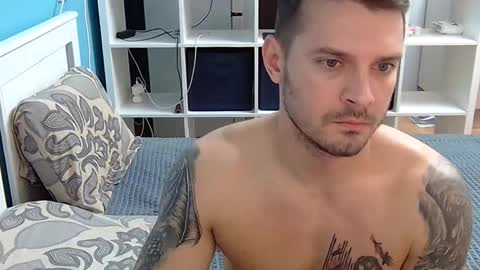 hot_cap_77 online show from December 2, 5:38 pm