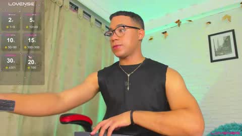 hot_dreams_x online show from January 2, 6:45 pm