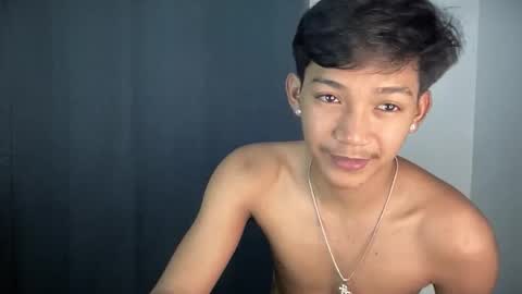 hotasian_jerome online show from March 12, 6:32 am