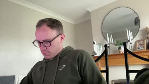 hotholby86 online show from March 12, 3:40 pm