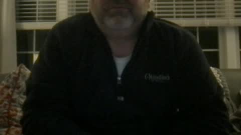 Snapshot of hotndirty72 chatting on February 16, 2:11 am hotndirty72 online show from February 16, 2:11 am