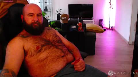 Hotokkar online show from April 1, 4:37 pm