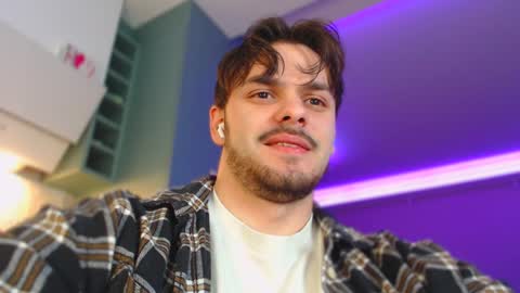 Jason online show from December 12, 2:26 am