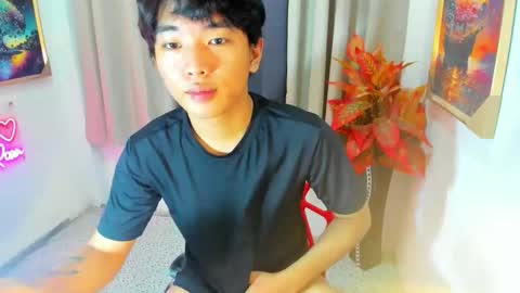 hottestloues online show from March 19, 1:42 am