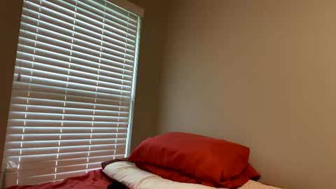 hottiewithabody101 online show from April 15, 7:58 pm