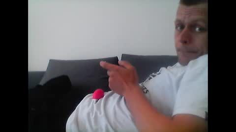 Snapshot of hubikush22 chatting on September 14, 10:50 am hubikush22 online show from September 14, 10:50 am