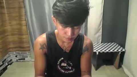 hugecockchristian online show from December 15, 1:08 pm