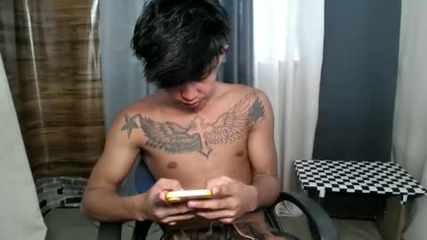 hugecockchristian online show from December 2, 8:06 am