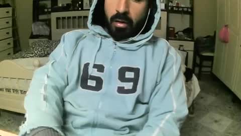 hugeveiny online show from December 27, 7:29 am