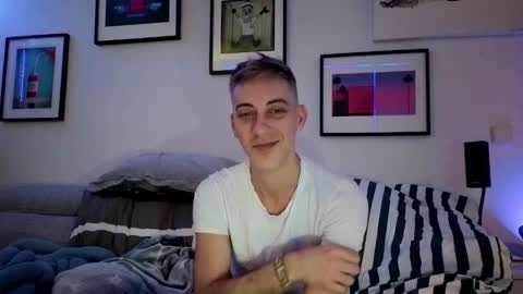 Hugo online show from January 4, 3:17 pm